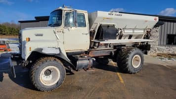 Main image Ford L8000